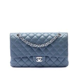 Pre-Loved Chanel Medium Classic Lambskin Double Flap